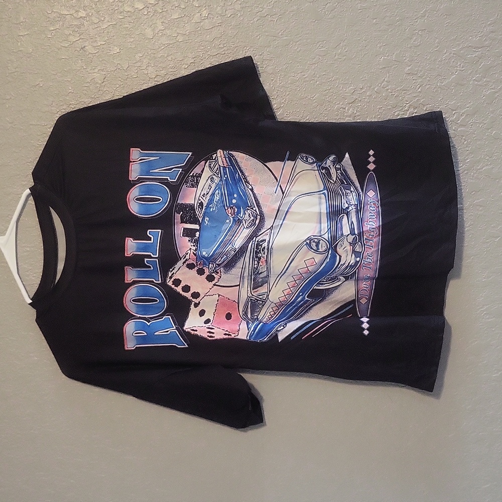 Graphic tee